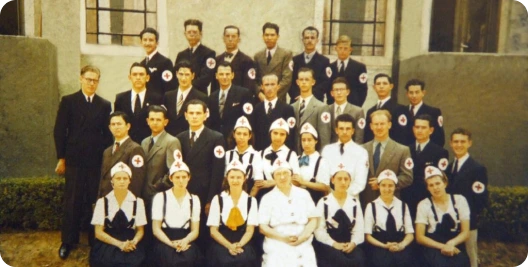Turma dos cursos de Enfermeiro-Padioleiro do UNASP, entre as décadas de 1940 e 1950