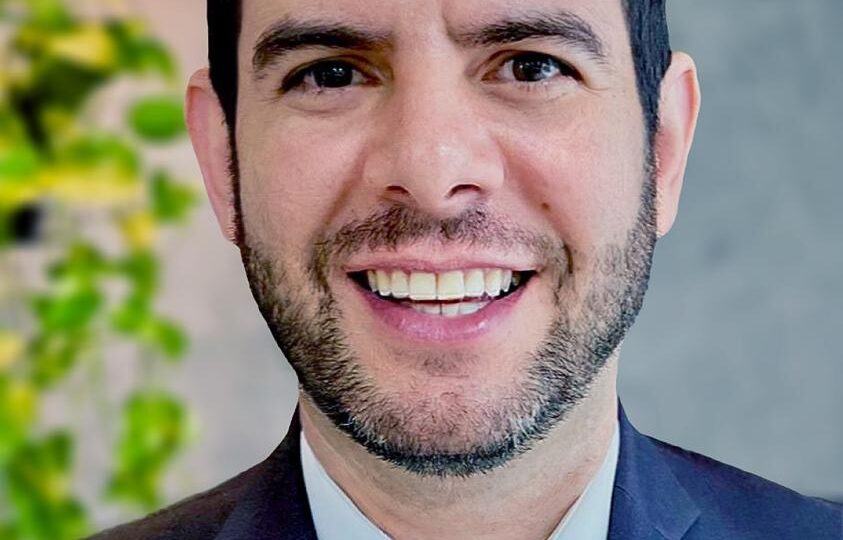 Retrato de Valcírio Alves Filho.