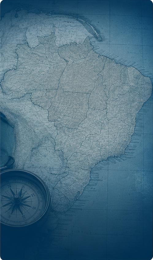 Mapa antigo do Brasil com bússola, em tom azul institucional